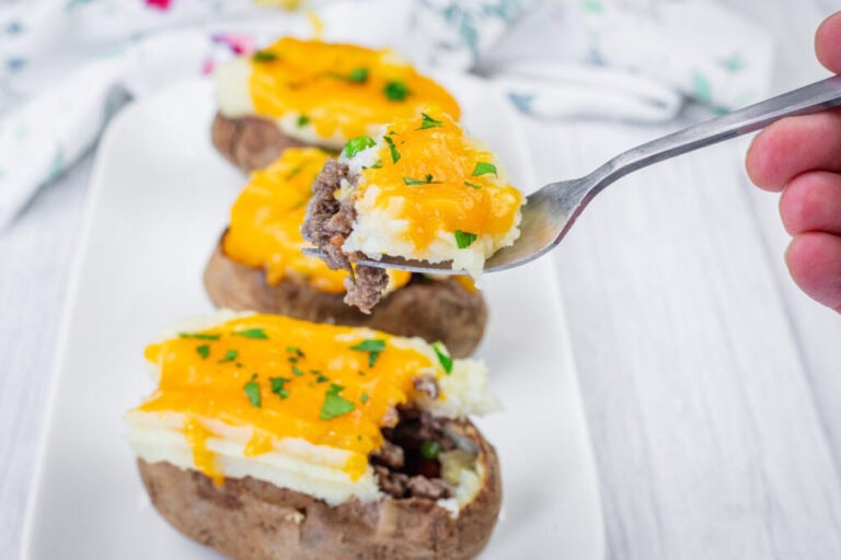 Dinner in a Hurry Is Easy With 27 Ground Beef Recipes That Keep Prep and Cleanup to a Minimum