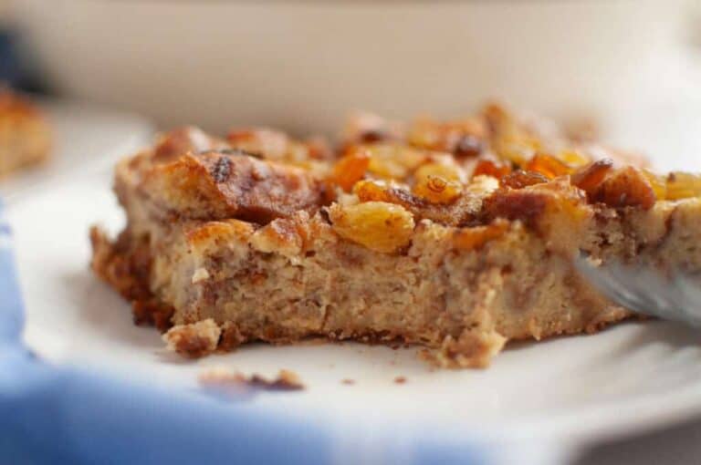 23 Potluck Dishes That Earn a Spot on Every Invite List and Every Recipe Card