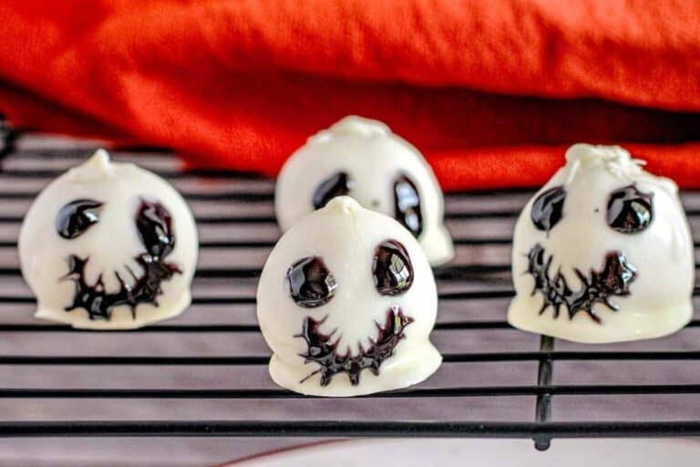 From Creepy Crawly Treats to Bubbling Cauldrons—9 Spooky Recipes That Own the Halloween Spread